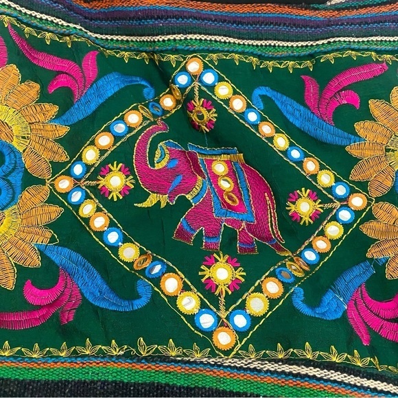 Embroidery Elephant Crossbody Bag Hippie Bag Sequin Hobo Festival Sling EUC - Picture 4 of 8